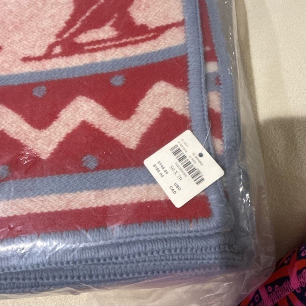 Anthropologie Festive wool Red and White Blanket throw karhu - Picture 5 of 5